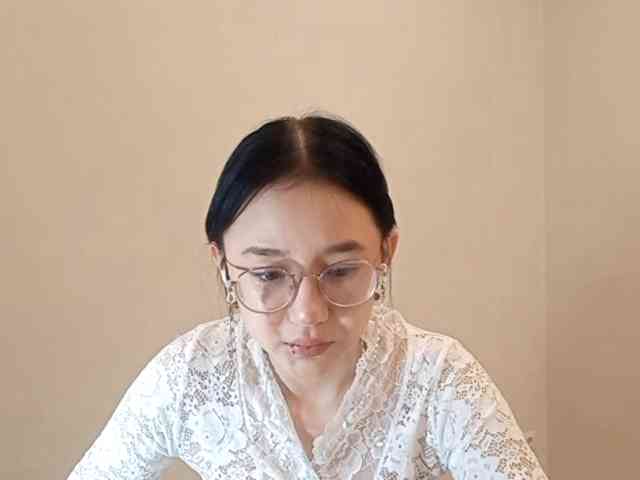 MyrleHenggeler webcam