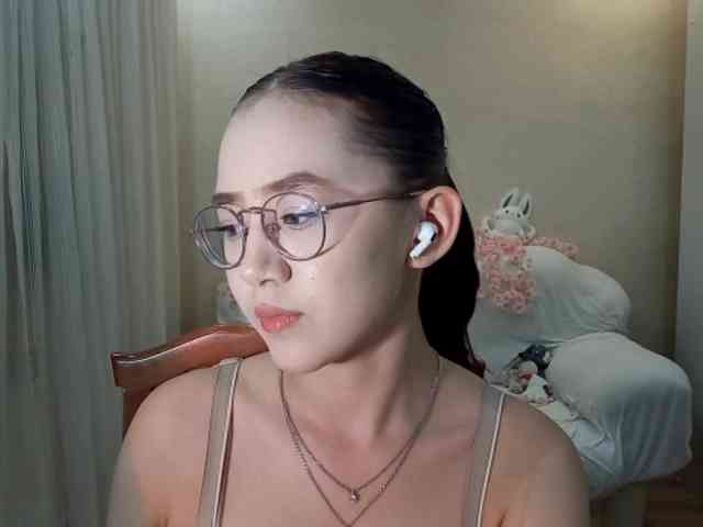 MyrleHenggeler webcam