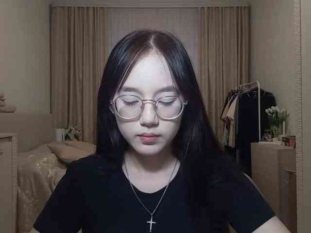 MyrleHenggeler webcam