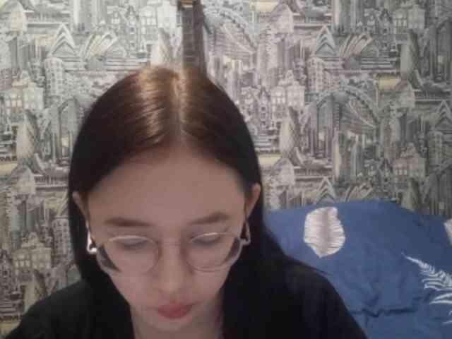 MyrleHenggeler webcam