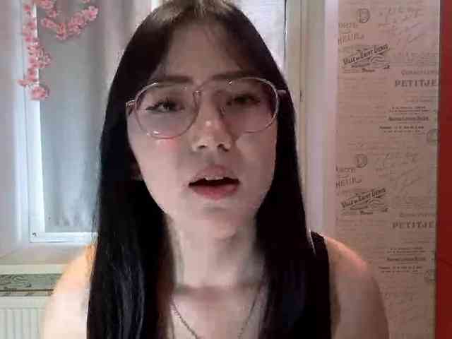 MyrleHenggeler webcam