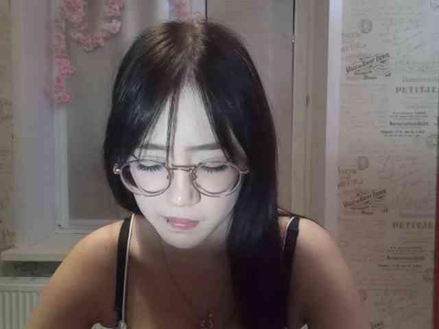 MyrleHenggeler webcam