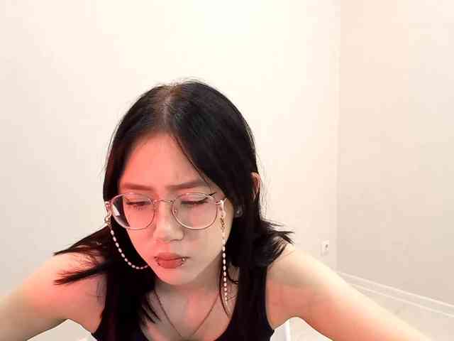 MyrleHenggeler webcam