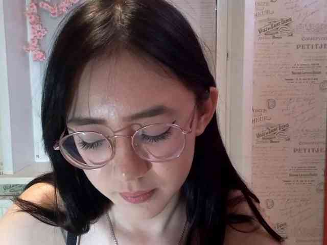 MyrleHenggeler webcam