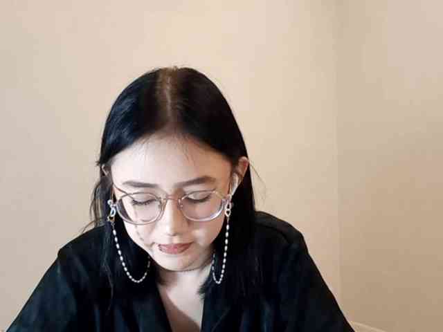 MyrleHenggeler webcam