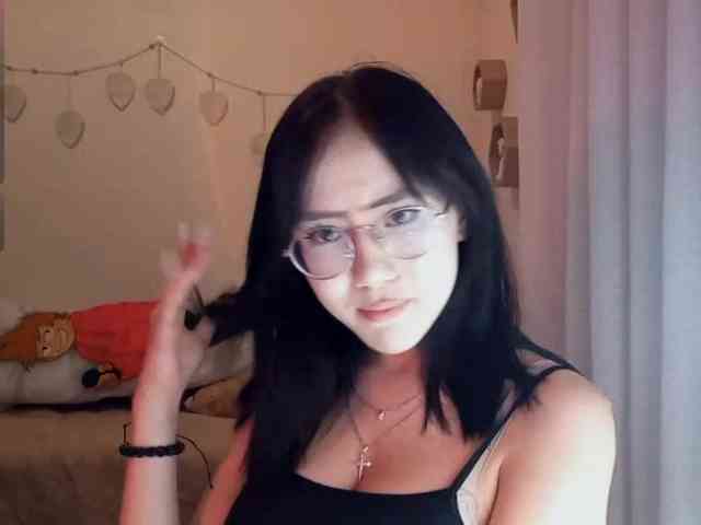 MyrleHenggeler webcam