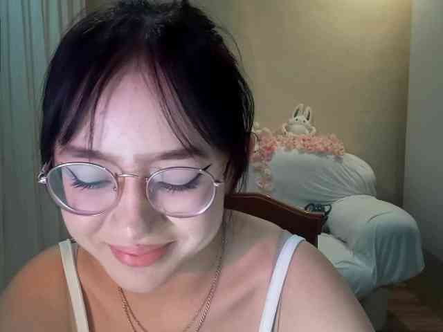 MyrleHenggeler webcam