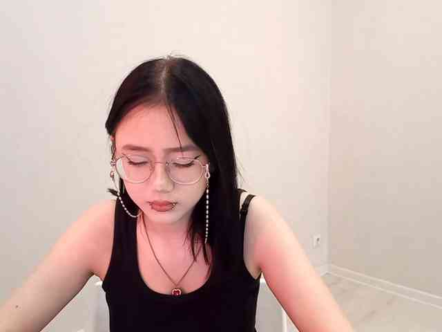 MyrleHenggeler webcam