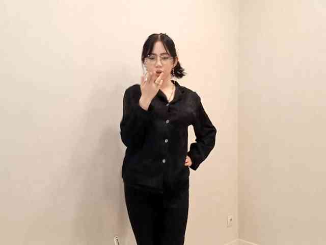 MyrleHenggeler webcam