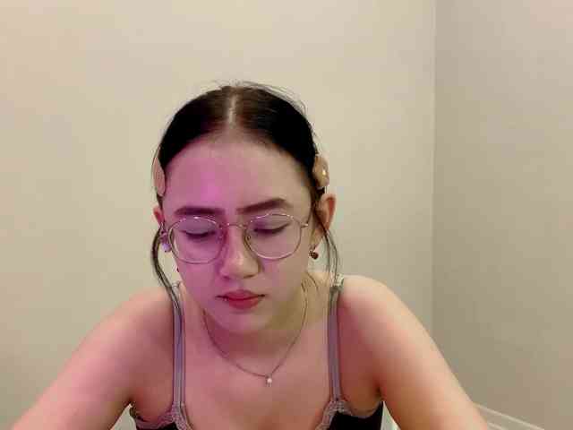 MyrleHenggeler webcam