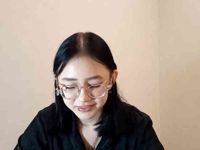 MyrleHenggeler webcam