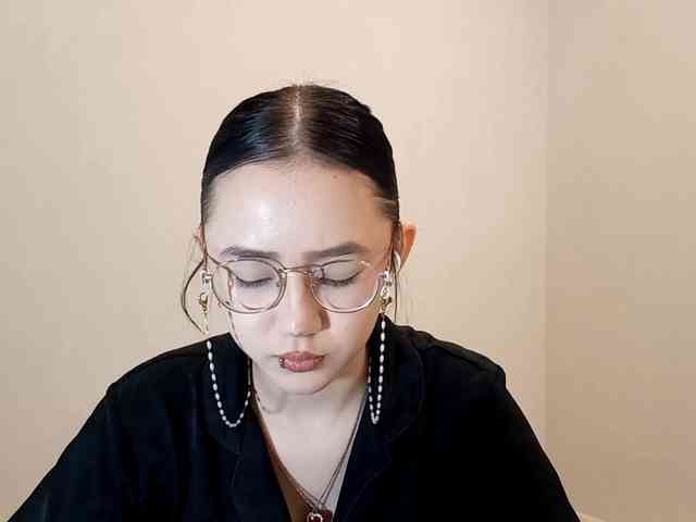 MyrleHenggeler webcam