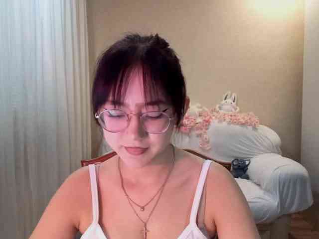 MyrleHenggeler webcam