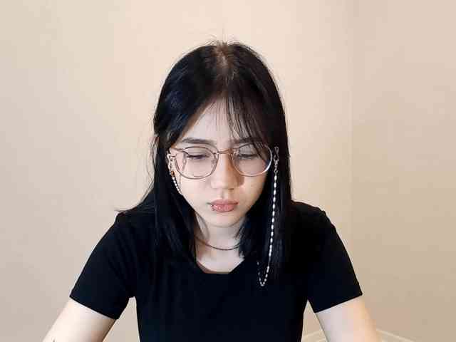 MyrleHenggeler webcam