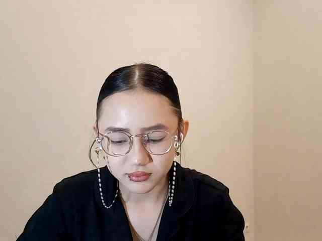 MyrleHenggeler webcam