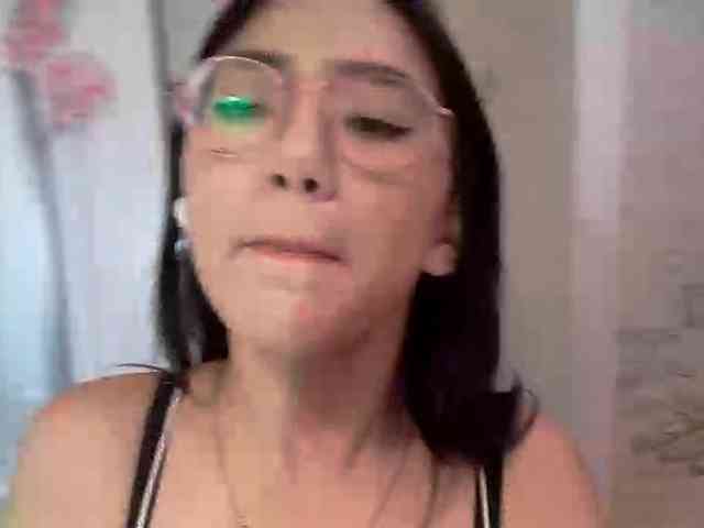 MyrleHenggeler webcam