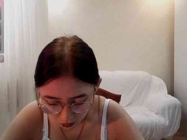 MyrleHenggeler webcam