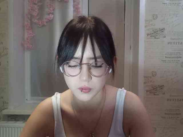 MyrleHenggeler webcam