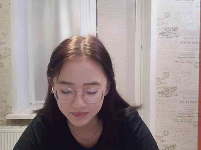 MyrleHenggeler webcam