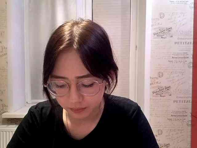 MyrleHenggeler webcam