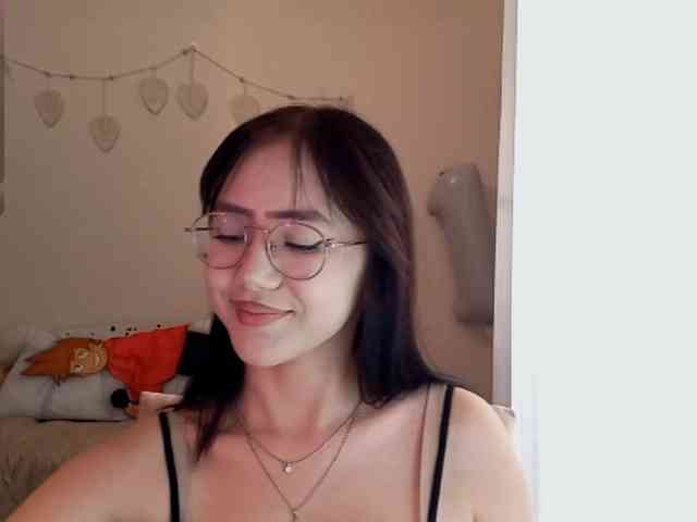 MyrleHenggeler webcam
