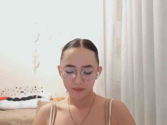 MyrleHenggeler webcam