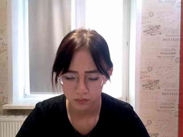 MyrleHenggeler webcam