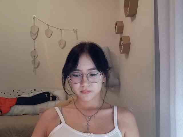 MyrleHenggeler webcam
