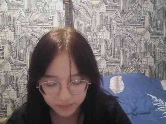 MyrleHenggeler webcam