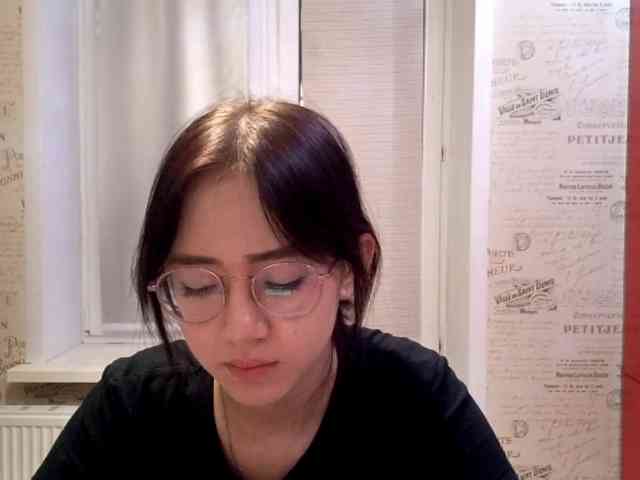 MyrleHenggeler webcam
