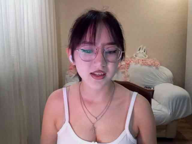 MyrleHenggeler webcam