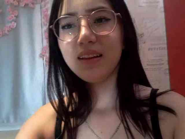 MyrleHenggeler webcam