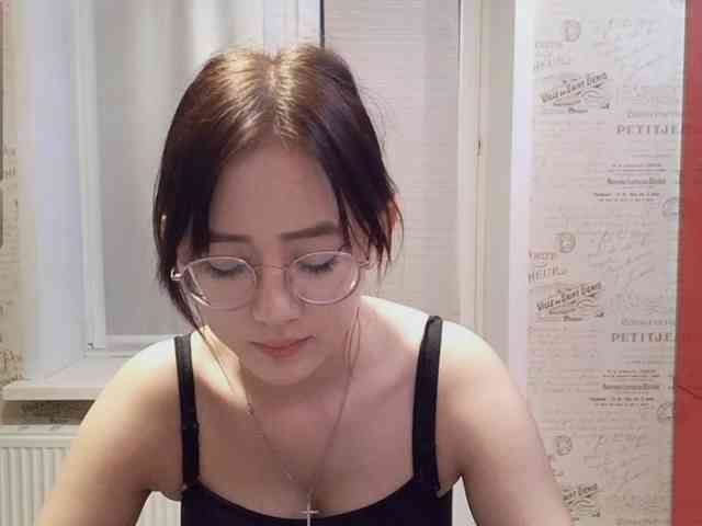 MyrleHenggeler webcam