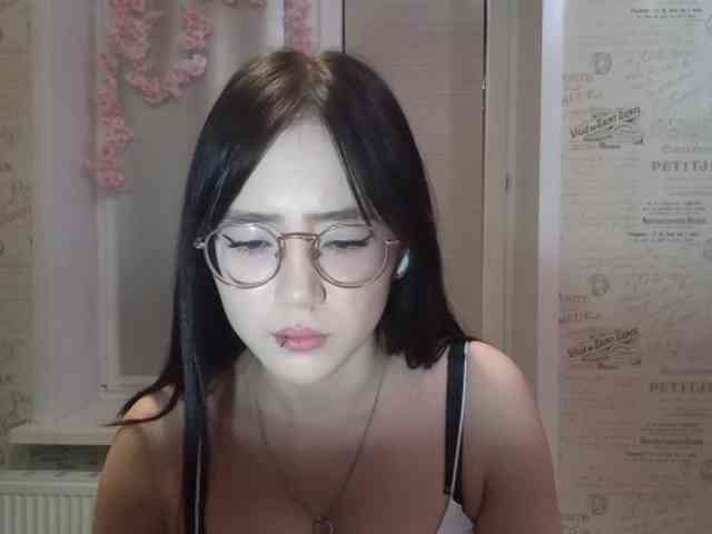 MyrleHenggeler webcam