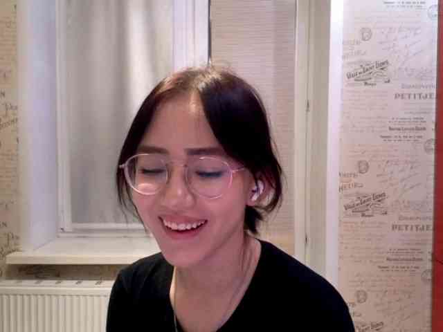 MyrleHenggeler webcam
