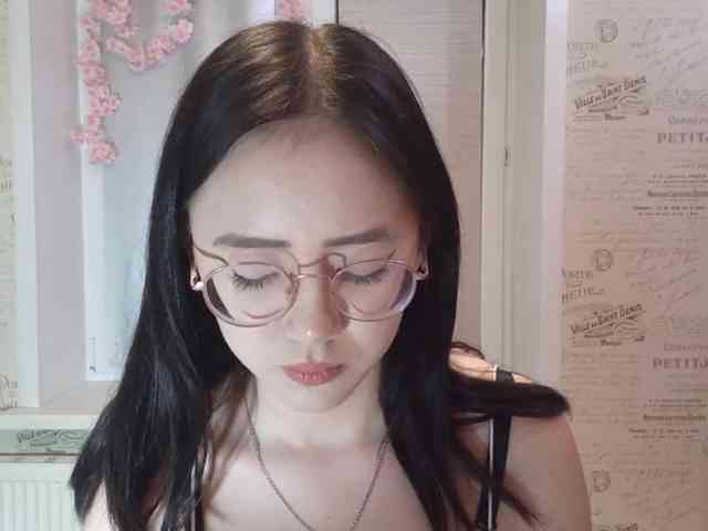 MyrleHenggeler webcam