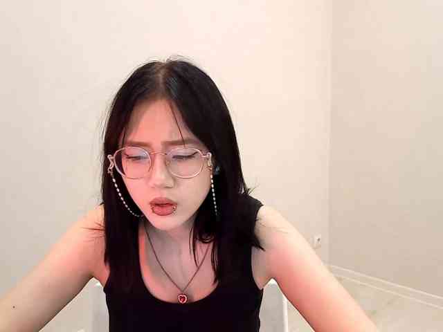 MyrleHenggeler webcam