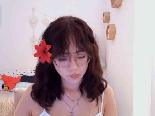 MyrleHenggeler webcam