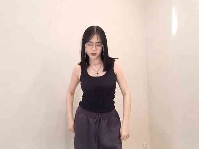 MyrleHenggeler webcam