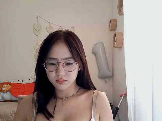 MyrleHenggeler webcam