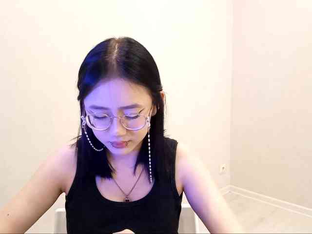 MyrleHenggeler webcam