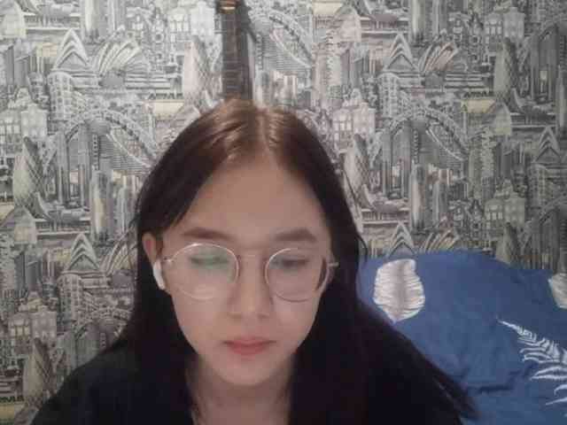 MyrleHenggeler webcam