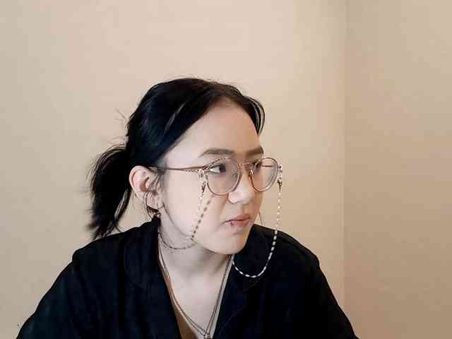 MyrleHenggeler webcam