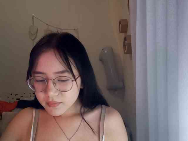MyrleHenggeler webcam