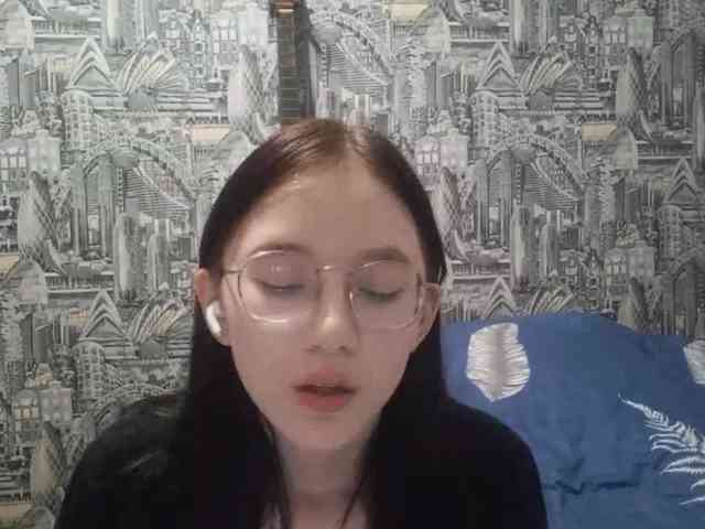 MyrleHenggeler webcam