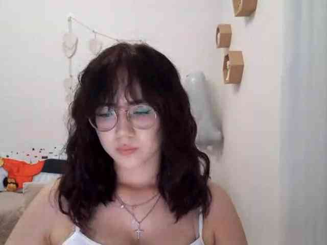 MyrleHenggeler webcam