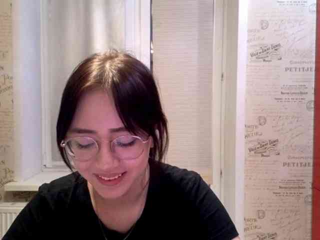 MyrleHenggeler webcam