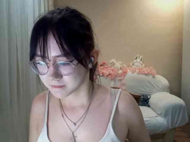 MyrleHenggeler webcam
