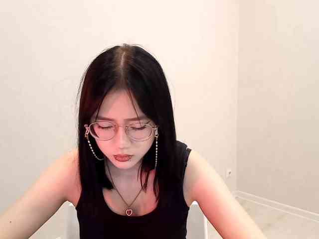 MyrleHenggeler webcam