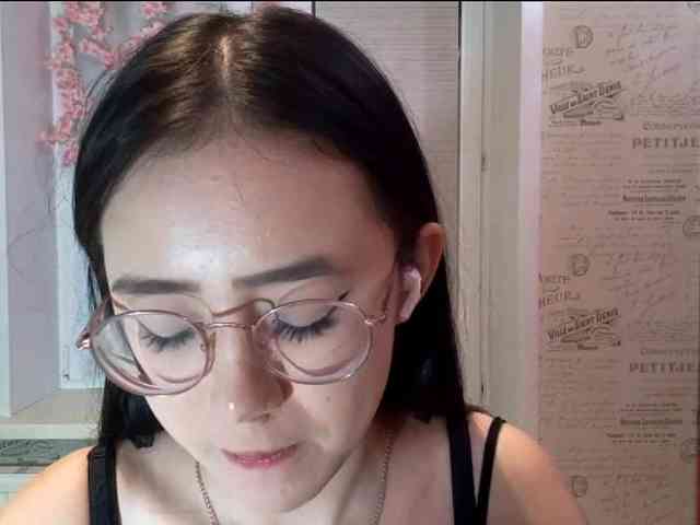 MyrleHenggeler webcam